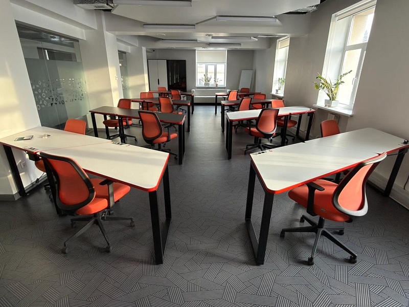 Рабочее место в центре «Мой бизнес» Чувашии  – за 1 рубль